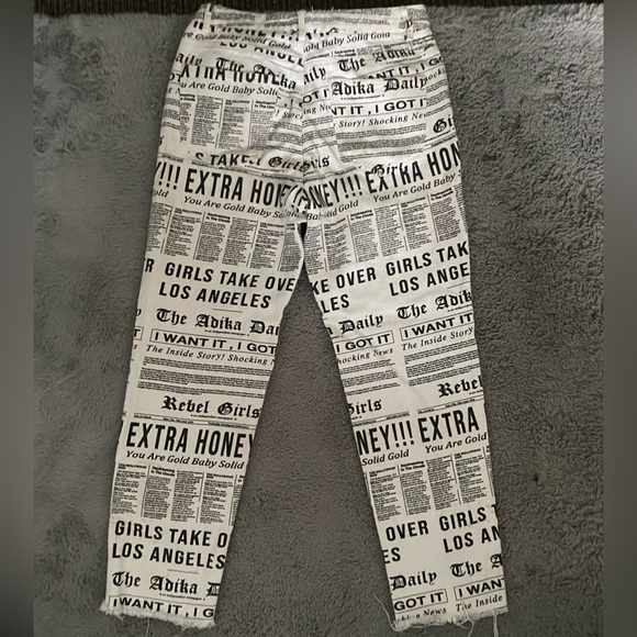 Adika style Newspaper denim pants in size M worn - Picture 3 of 6